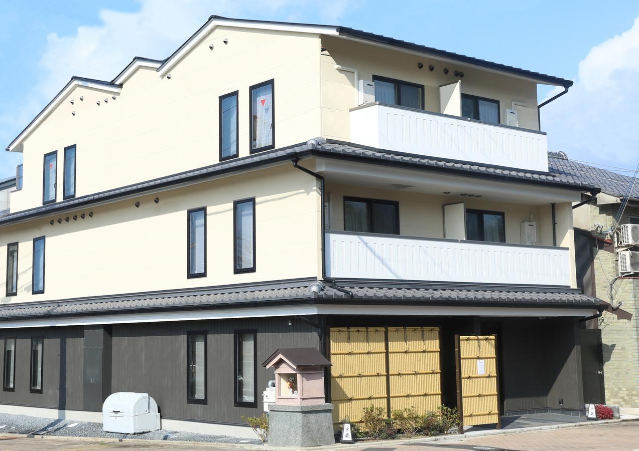 קיוטו Kamon Inn Higashiyama Shichijo מראה חיצוני תמונה